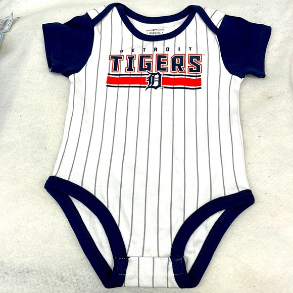 MLB Other - Detroit tiger baseball new onesie baby boy sz 12 mos